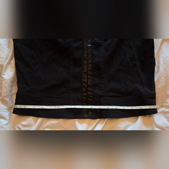 NWOT; MEXX Vintage Bomber Jacket; Black; Size 8; Great Zipper Detail; Snap Cuffs - Picture 6 of 16
